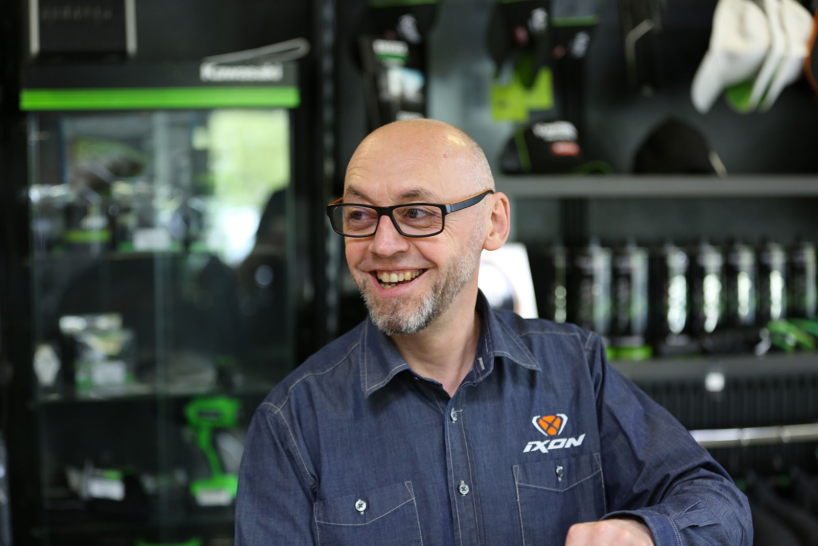 Claude Moto 90